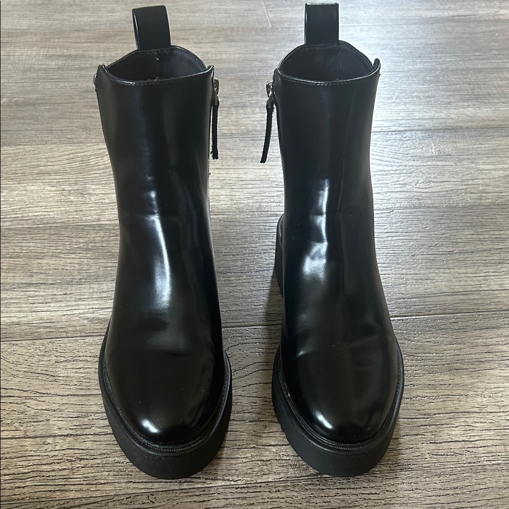 H&M Glossy Black Ankle Booties - Picture 3 of 9